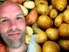 Мъж изкара цяла година на картофи! Вижте резултата