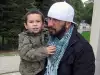 Награди на път да скарат рапъри