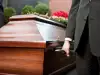 Като по чудо! Момче се съживи на собственото си погребение