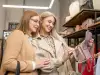 3 умни и стилни начина да съчетаете чантата с тоалета си