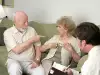 Мъж се разведе тайно с жена си, лиши я от наследство