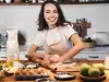 Защо всеки се втурна да меси, докато си стои вкъщи?